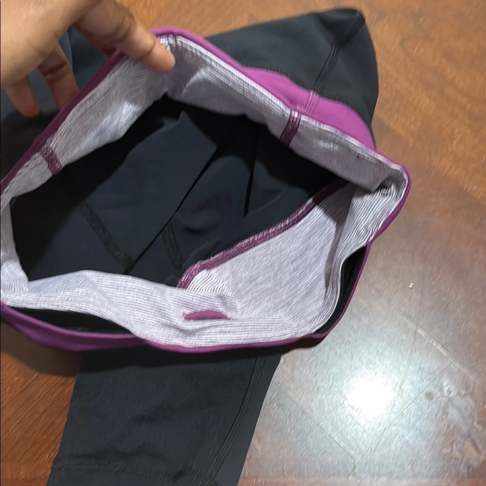 lululemon athletica Black Purple Leggings run for your life crop pockets frill